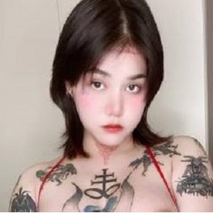推纹身:狗狗纹身,个性纹身设计小狗狗:可爱小狗狗玩就娆迷你犬种宠物超反差:极致反差造型,时尚搭配新趋势it失眠ukkk:时尚博主推荐,潮流达人必备款式