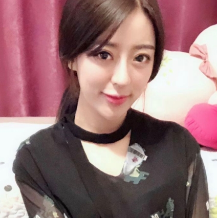超精品泄密:金诗媛mei+nu+quan+tao图影,百度盘下载