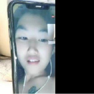 快手大主播媛猴：颜值主播不露脸，身材声音惊艳