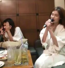 校园王者小明视频合集,240+精彩视频,KTV、夜店、情侣自拍,不容错过!
