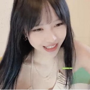 bunnybonn1e独家发布：自行打包，五套服装五种风格，29.91GB全网独发源码限时免费