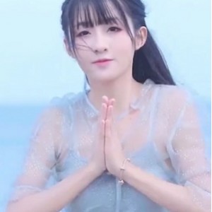 18岁女被哥哥强C视频曝光[553MB][1V][百度盘][转载搬运]