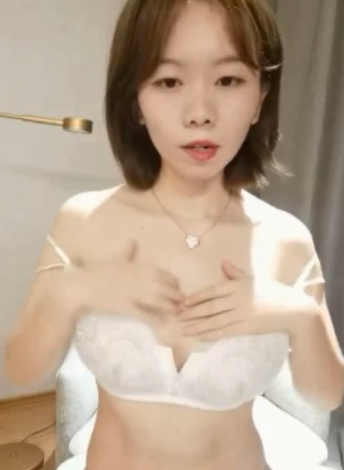 小九:大罩杯新人沉沦,高颜值妹颜值全方位展示,2.61GB抠动放飞自我视频,失效可补发