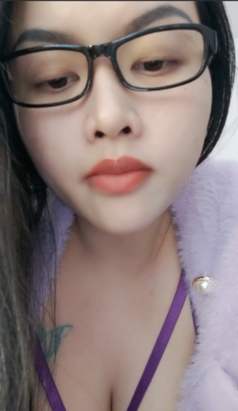 居家骚妇折翼修女:收藏百度ED2K,视频大小68v50.4g