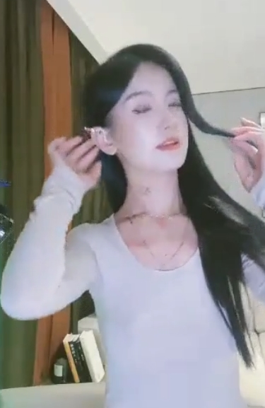 热舞女神宁依纯无罩凸点视频下载,百度盘分享
