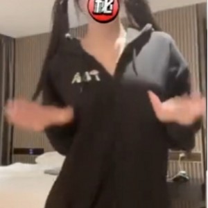 性感劲爆抖音热舞变装合集50部1G+超级给力