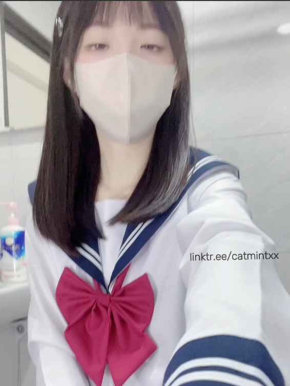 推特站外展示猫薄荷少女妙喵71段私房珍藏青涩绽放18.8G