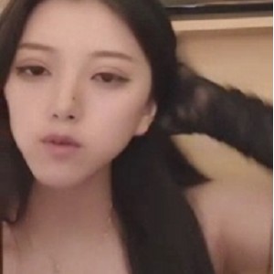 推特奶球撩人悄悄话视频121部121G超火辣