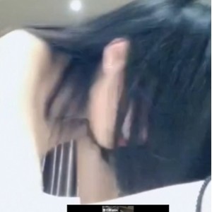 推特曹长卿一字马瑜伽老师体位教学1部3.59G柔韧惊人