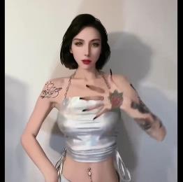 推特高管老婆绿M剪辑17V1.6G优质私藏