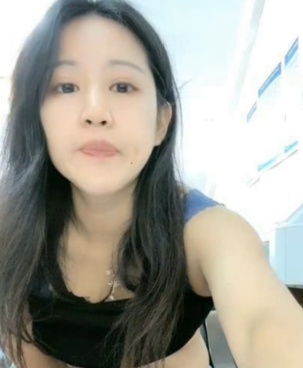 绿播小小溪办公室自录2.12G喷泉神器