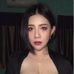 onlyfans短发纯欲网红高端定制压箱底合集
