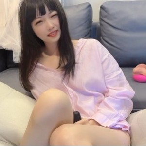 网盘kekexixi清纯学生妹反差1部1020M够顶