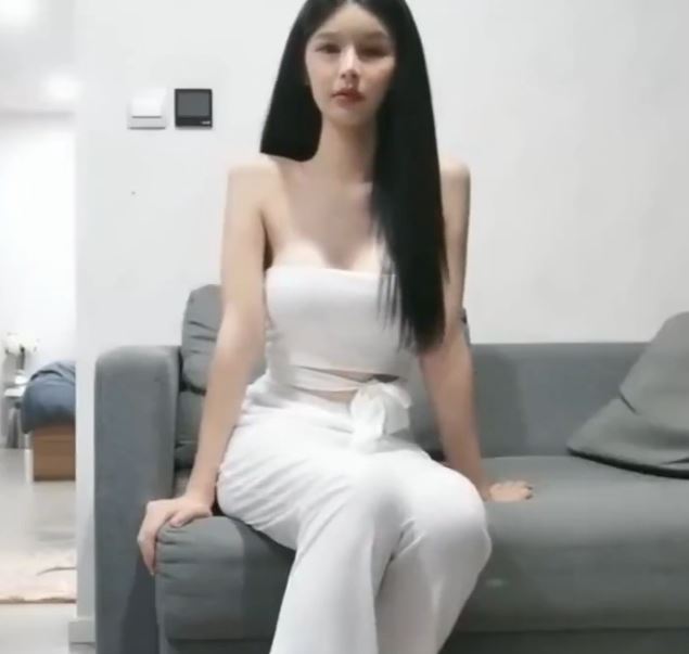 推特高颜伪娘伪娘761部50G优质软糯